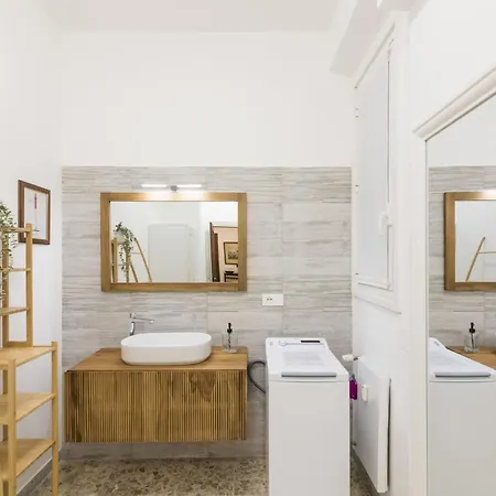 Appartamento Amp Vatican By Interhome
